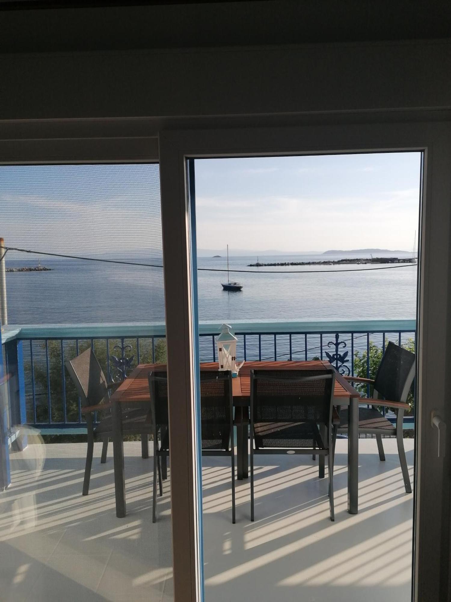 Villa Evmenia Panoramic View & Sea Front Apartments Skopelos Eksteriør billede